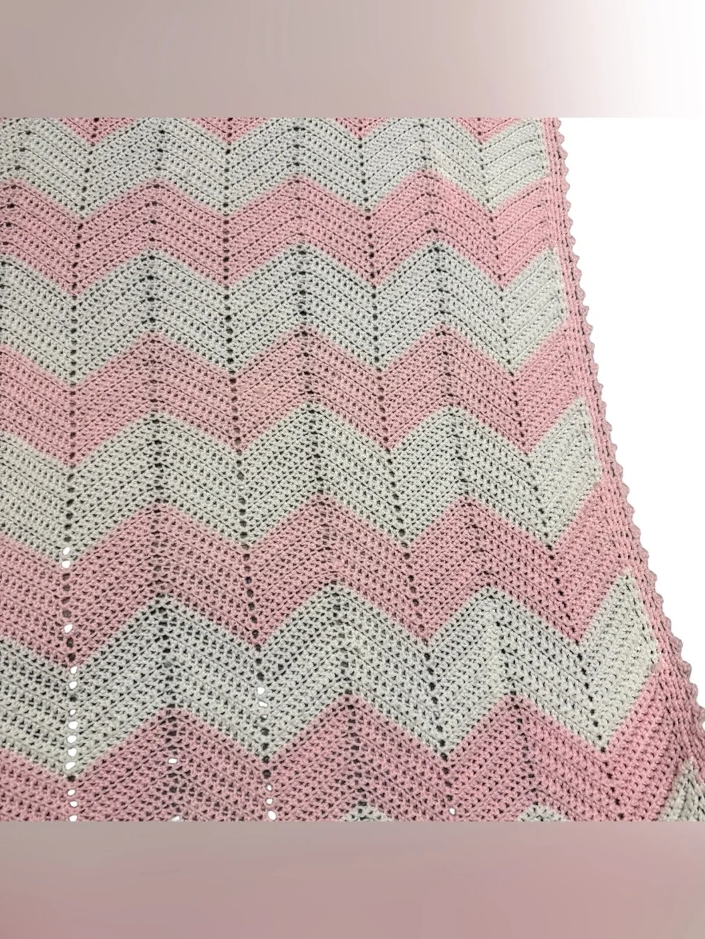 Pink White Chevron Crochet Blanket Scalloped Edge Handmade 40x58